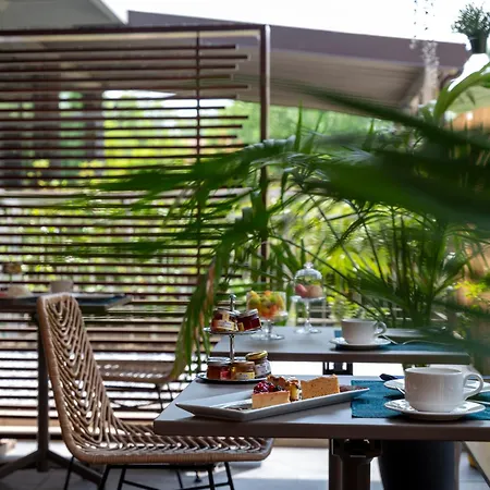 Elizabeth Lifestyle Hotel-3